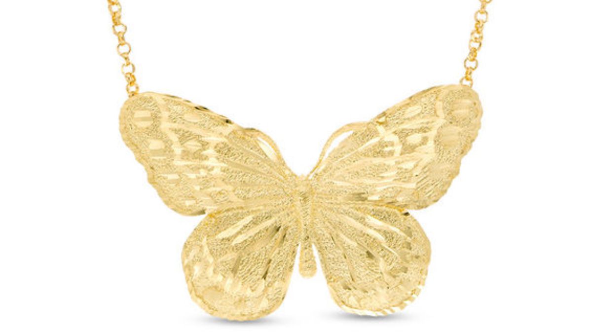 A Touch of Nature beautiful Butterfly Necklace 2024